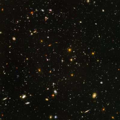 Abb. 171: Hubble Ultra Deep Field.
(Zum Vergrern anklicken)